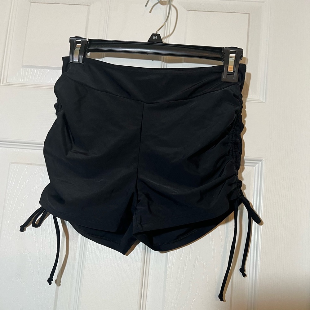 💐Nwot Black Athletic Swim Shorts with Adjustable Drawstrings medium